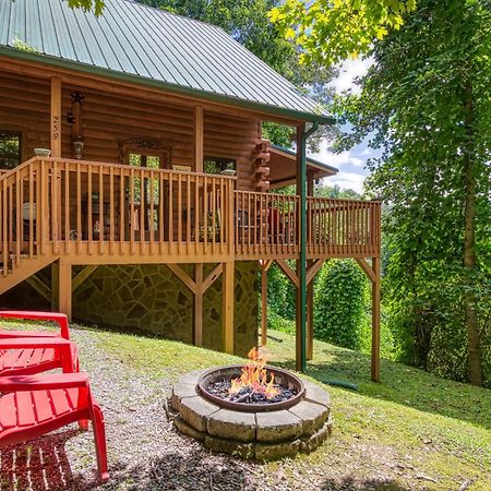Magical Moments, Hot Tub, Wifi, 1089 Free Tickets Each Paid Day, Dollywood And More Gatlinburg Extérieur photo