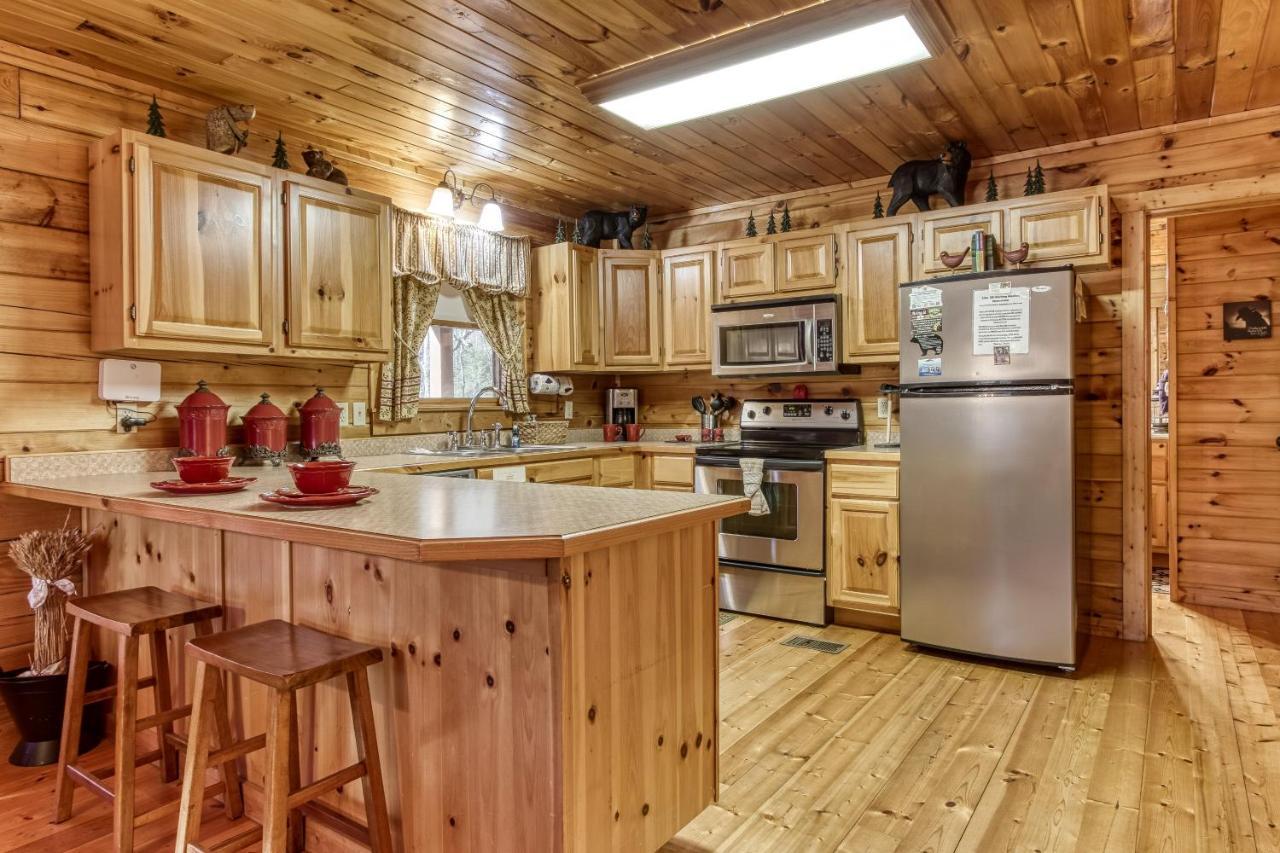 Magical Moments, Hot Tub, Wifi, 1089 Free Tickets Each Paid Day, Dollywood And More Gatlinburg Extérieur photo