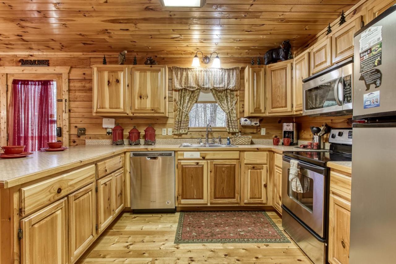 Magical Moments, Hot Tub, Wifi, 1089 Free Tickets Each Paid Day, Dollywood And More Gatlinburg Extérieur photo