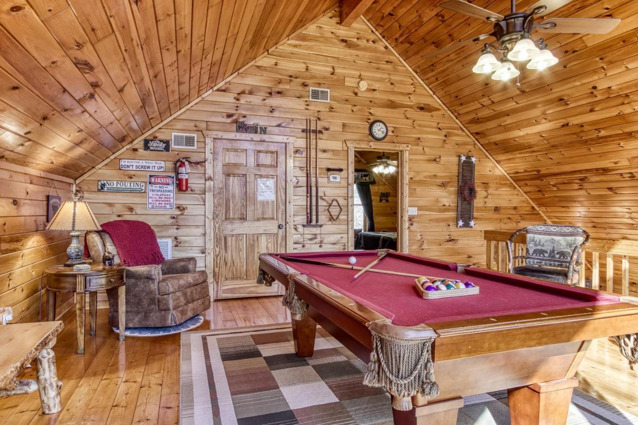 Magical Moments, Hot Tub, Wifi, 1089 Free Tickets Each Paid Day, Dollywood And More Gatlinburg Extérieur photo
