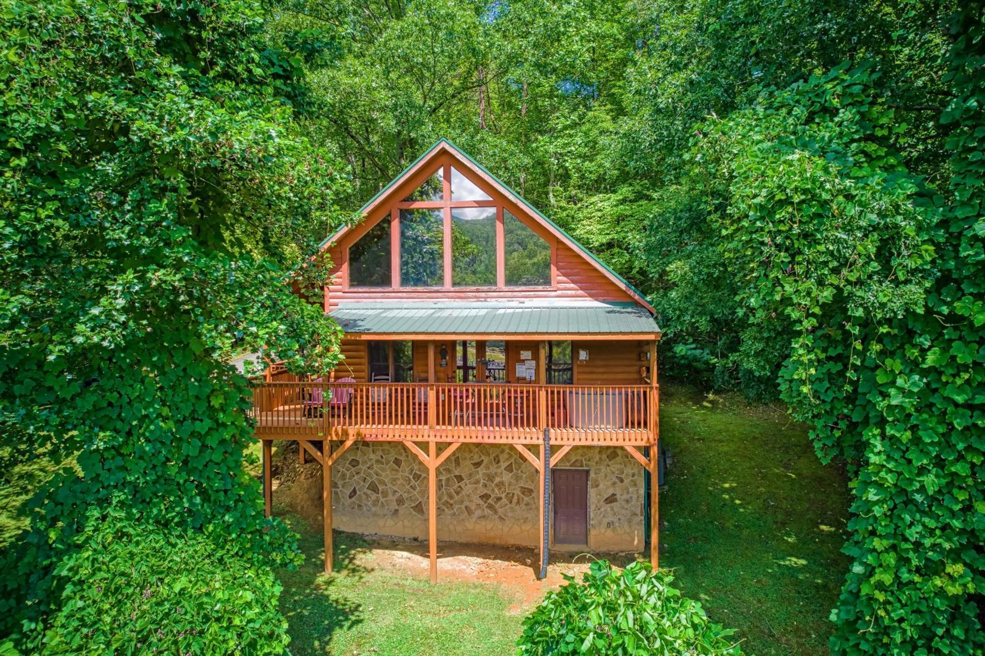 Magical Moments, Hot Tub, Wifi, 1089 Free Tickets Each Paid Day, Dollywood And More Gatlinburg Extérieur photo